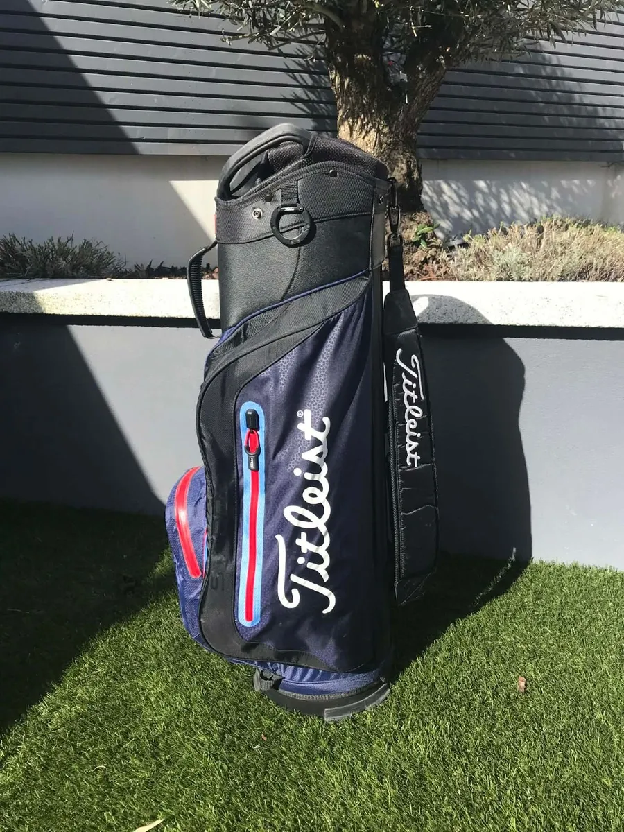 Titleist StaDry Cart Bag - Very Good Condition - Image 1