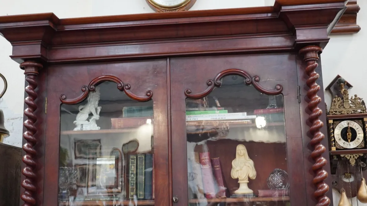 Victorian Mahogany Secretaire Bookcase - Image 4