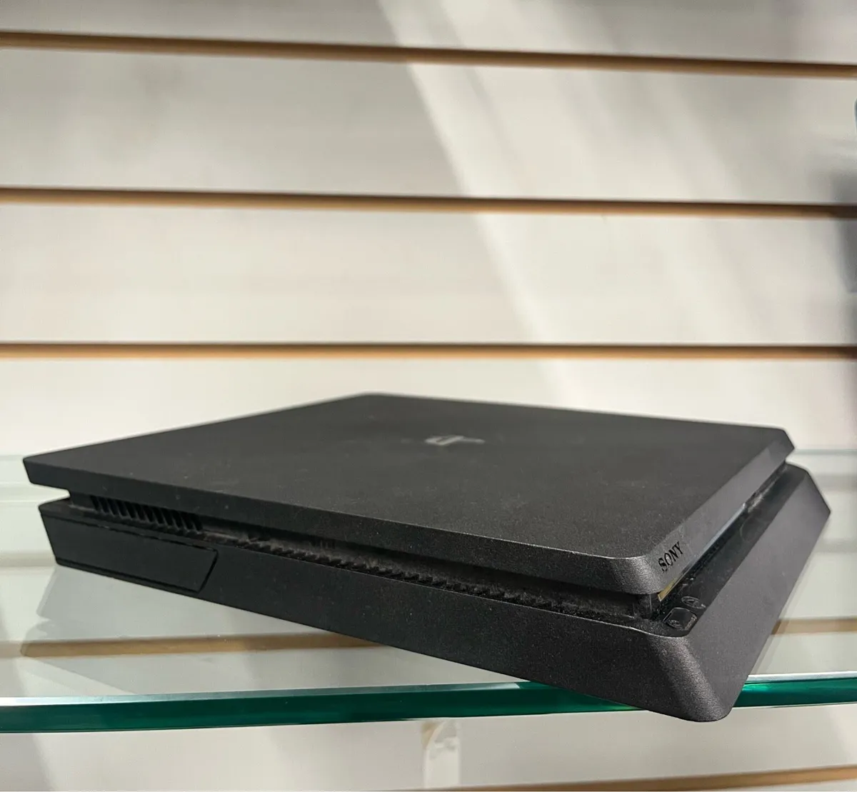 Sony Ps4 Slim 500gb + controller - Image 4