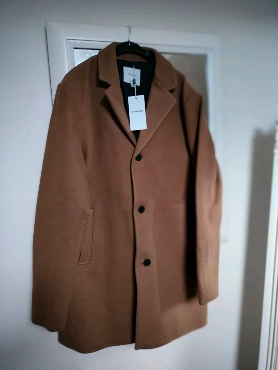 Jack and Jones Beige Coat, new with tags, size
lar - Image 1