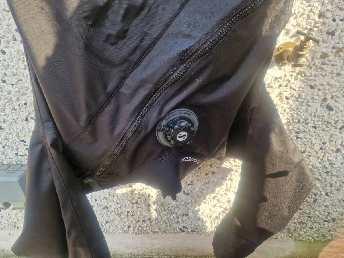 Scubapro evertech drysuit scuba diving - Image 1