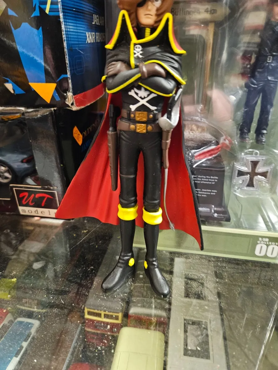 Captain Harlock Figure - Image 3