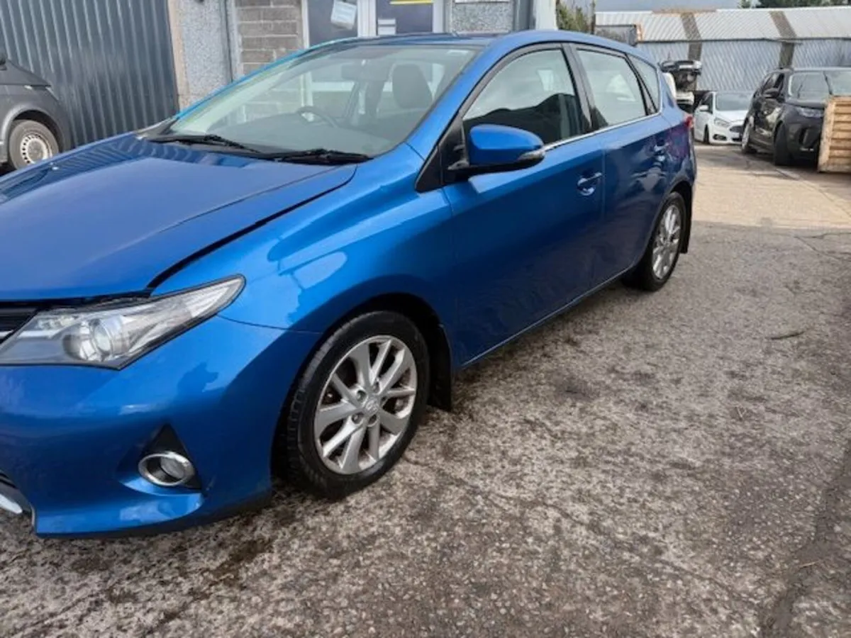 2014 TOYOTA AURIS 1.4L-D - Image 2