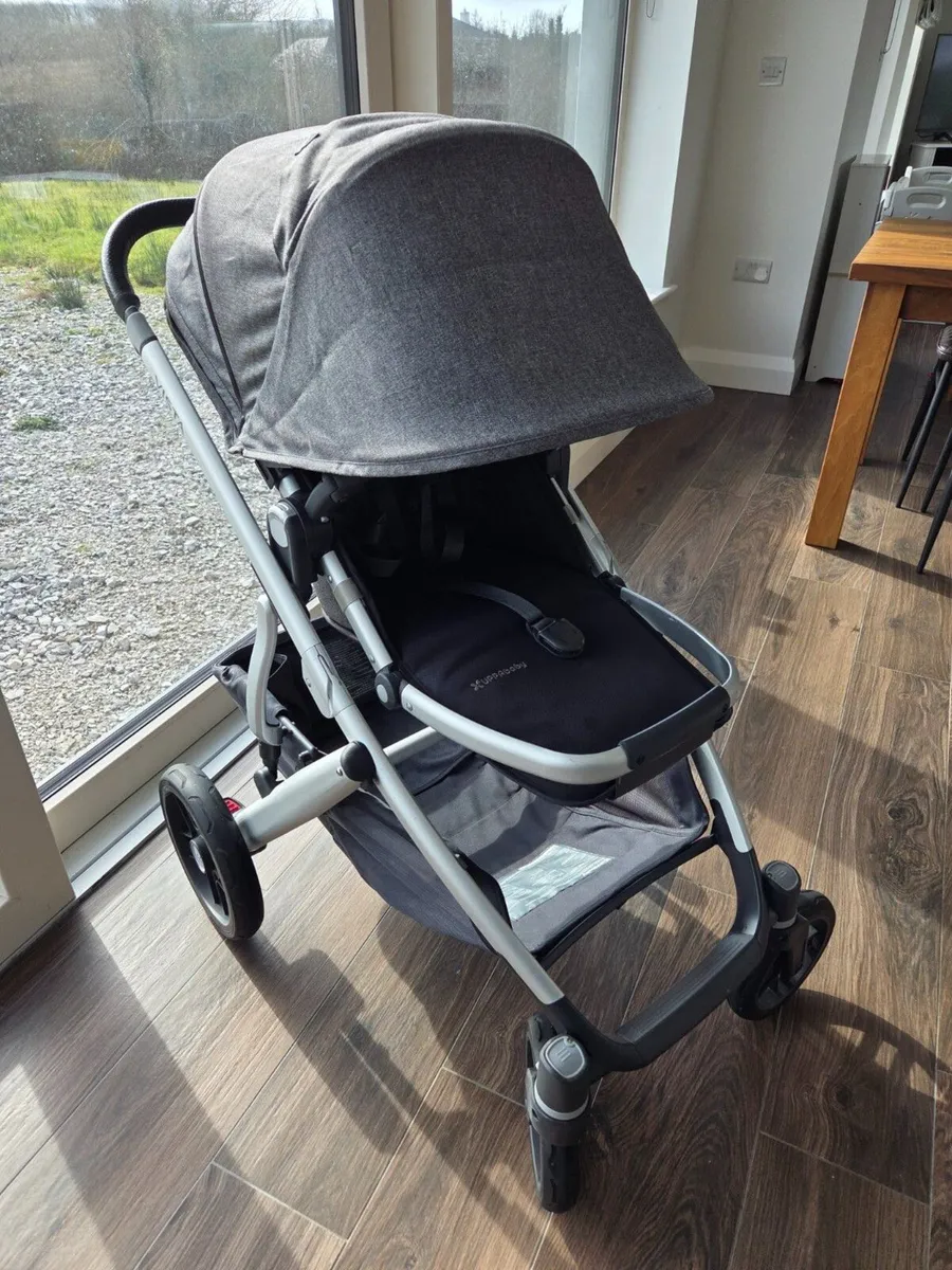 UPPAbaby Vista V2 Buggy Bundle & PiggyBack Board - Image 4