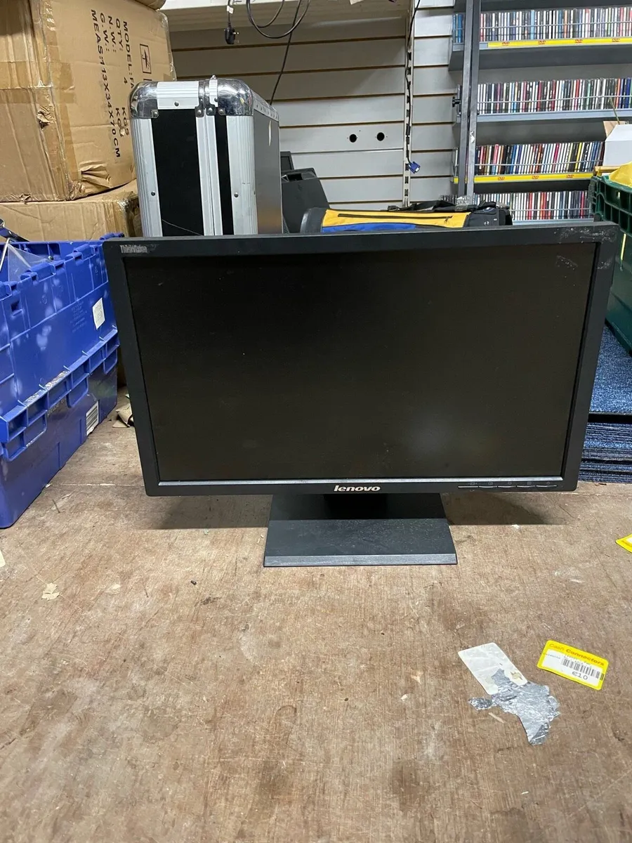 Lenovo LT2024wA Monitor - Image 1