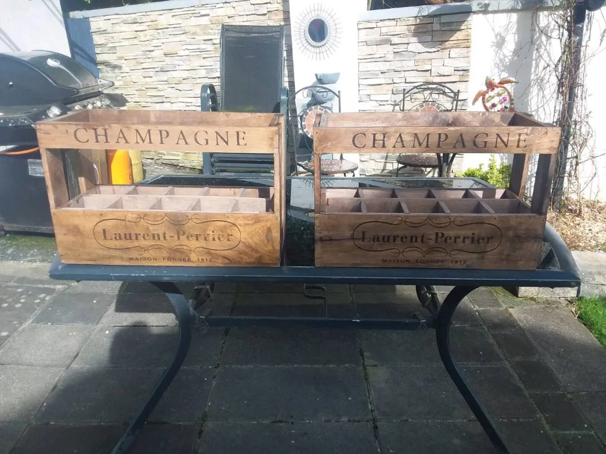 Antique champagne crates - Image 1