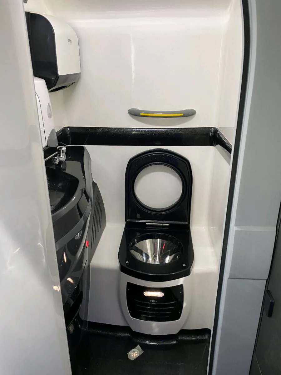 2022 Scania Ayats Horizon 89 seat Double Deckers - Image 3