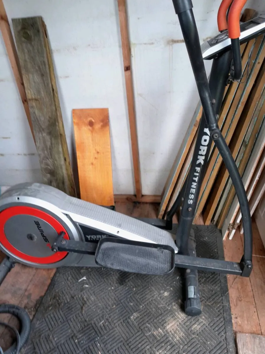 Cross trainer - Image 4