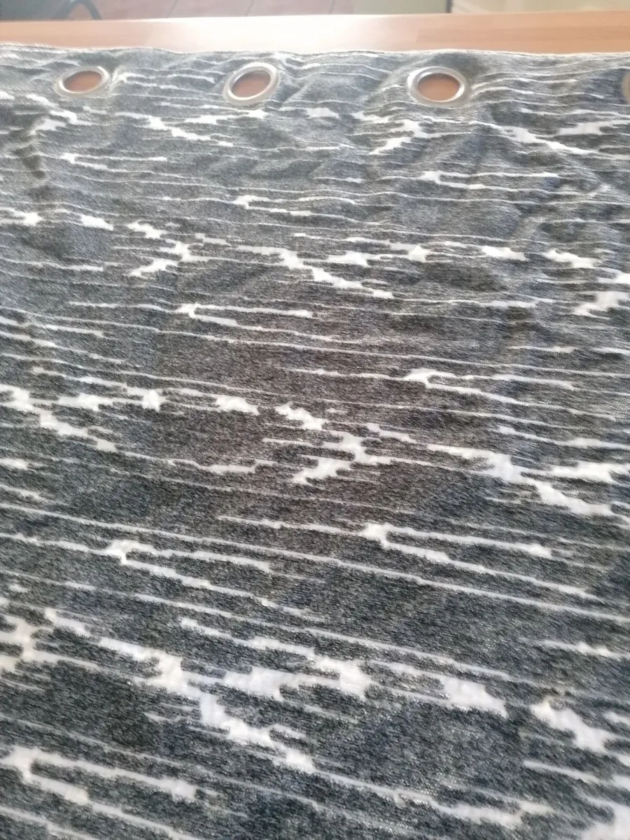 Fully Lined Grey & White 72x90 curtains for Sale. - Image 2
