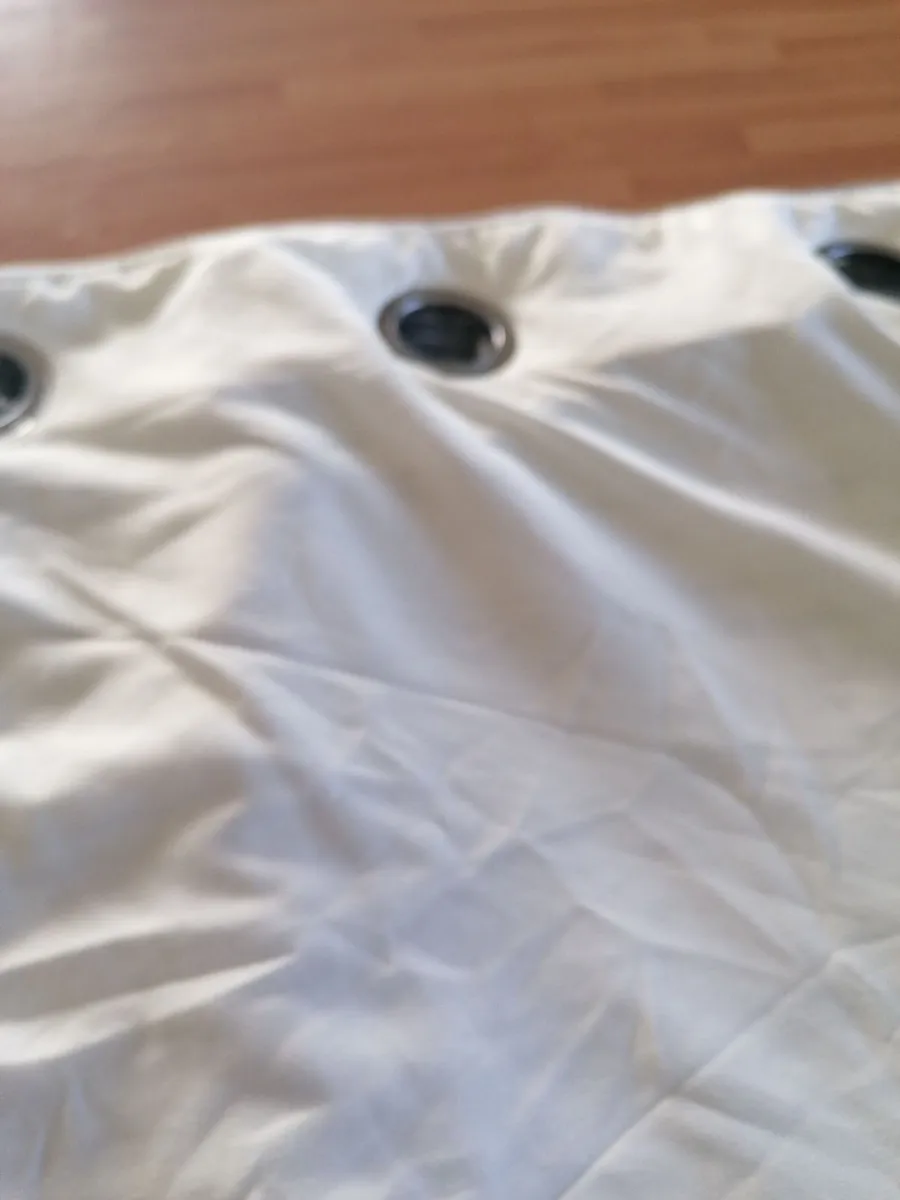 Fully Lined Grey & White 72x90 curtains for Sale. - Image 3