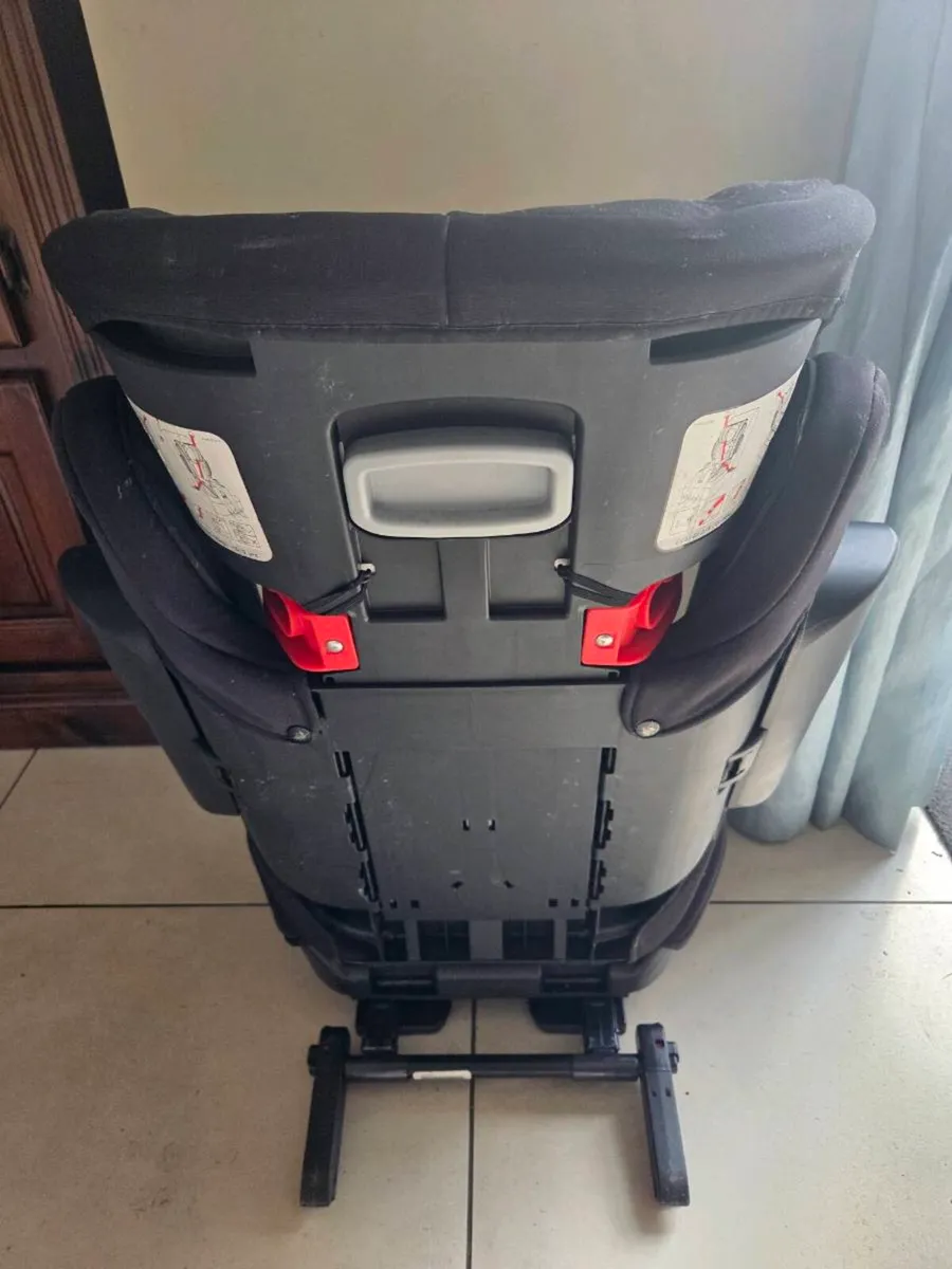 Iso Fix Car Seat - Image 4