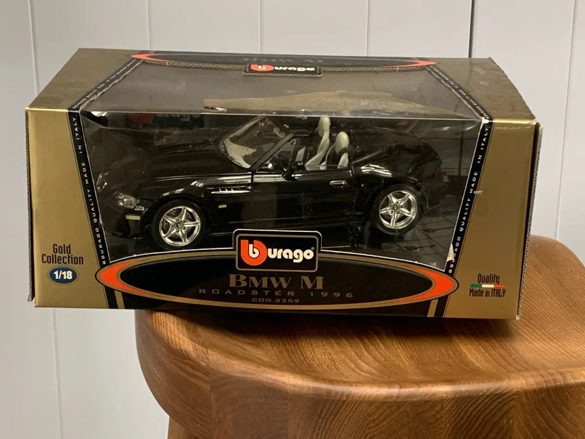 1996 BMW M Roadster - Burago Model Car - Image 4