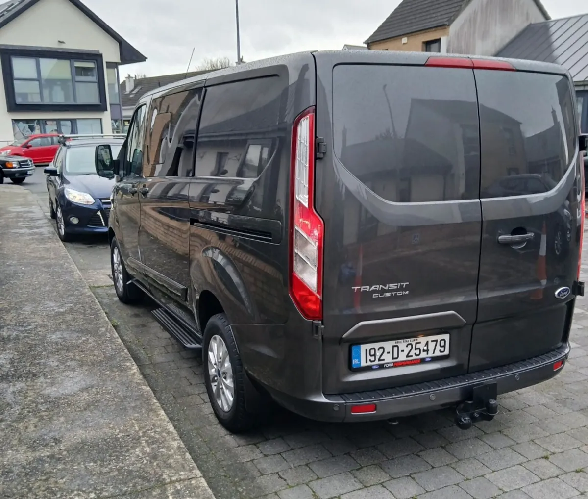 Ford Transit Custom 6 Seater Crew Cab 2019 - Image 3