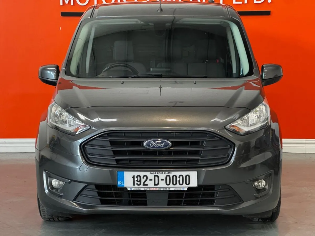 Ford Transit Connect AUTO 200 LIMITED TDCI #30 - Image 2