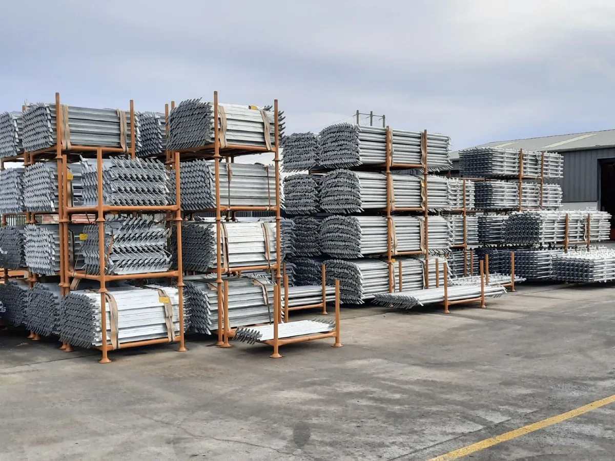 Galvanized Kwikstage Scaffolding