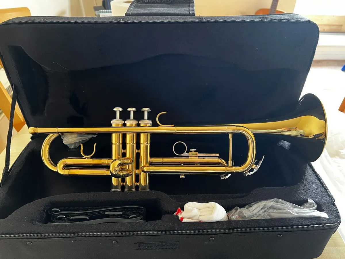 Brand new Student Trumpet - Image 2