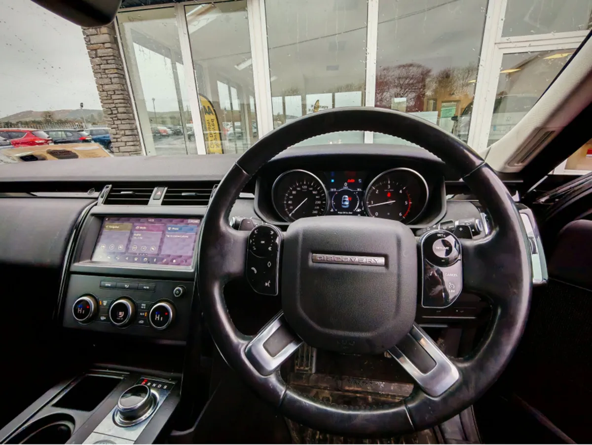 Land Rover Discovery MY19 3.0 SDV6 SE COM COMMERCI - Image 4