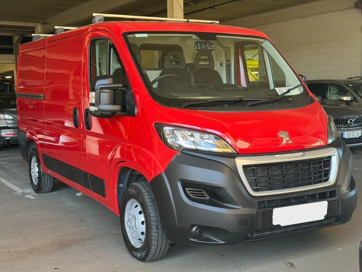 Peugeot Boxer 333 L2 H1 2.0 BLUE HDI 1 130 4DR - Image 1