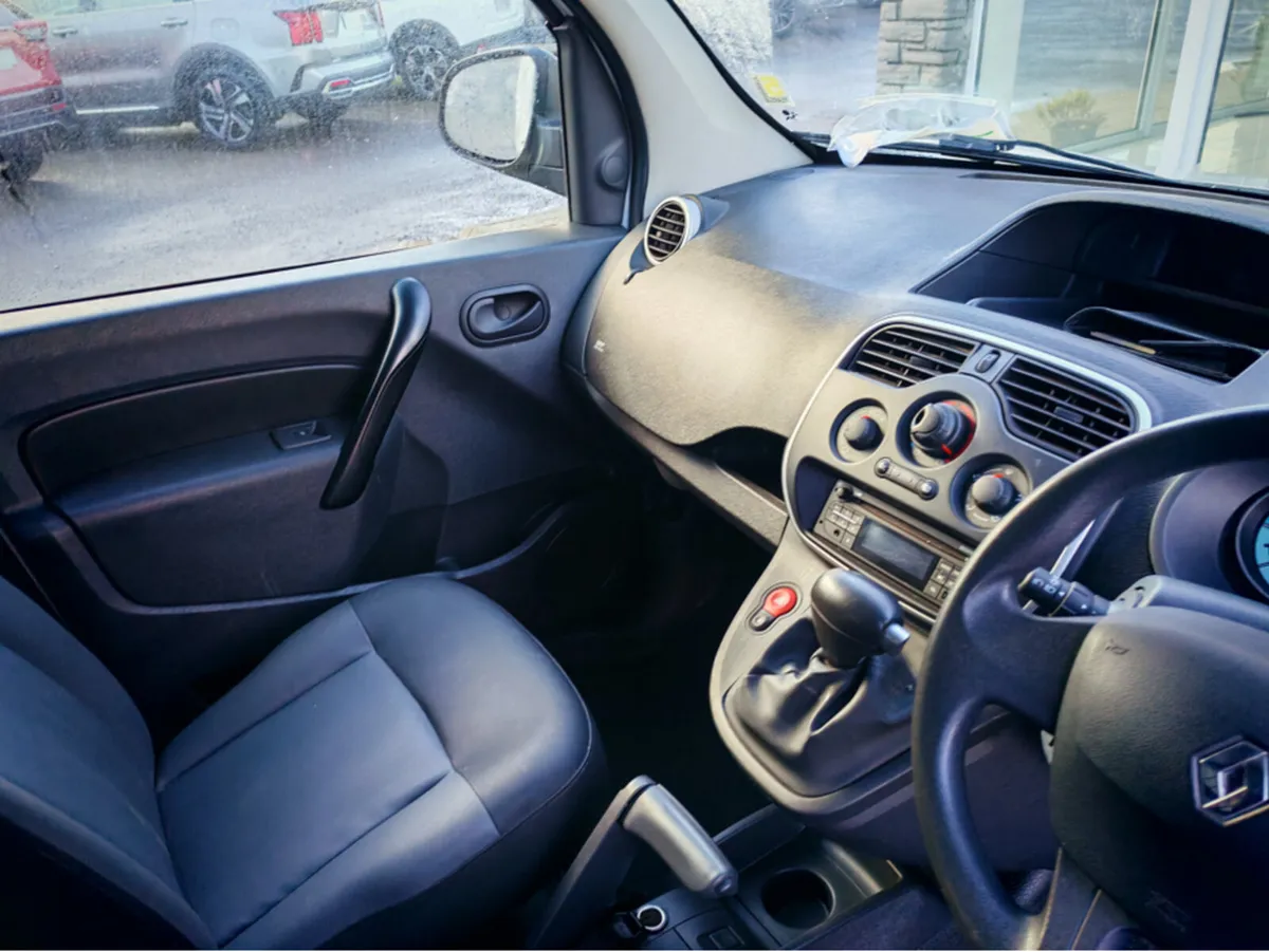 Renault Kangoo EXPRESS ZE LL21 Z.E 33 BUSINESS 5DR - Image 4