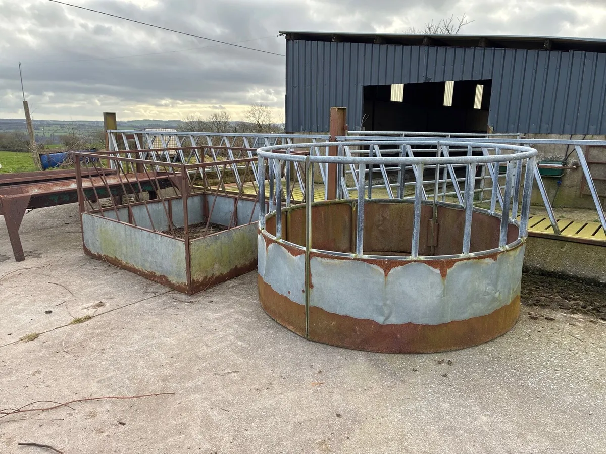 Feeders and throughs - Image 1