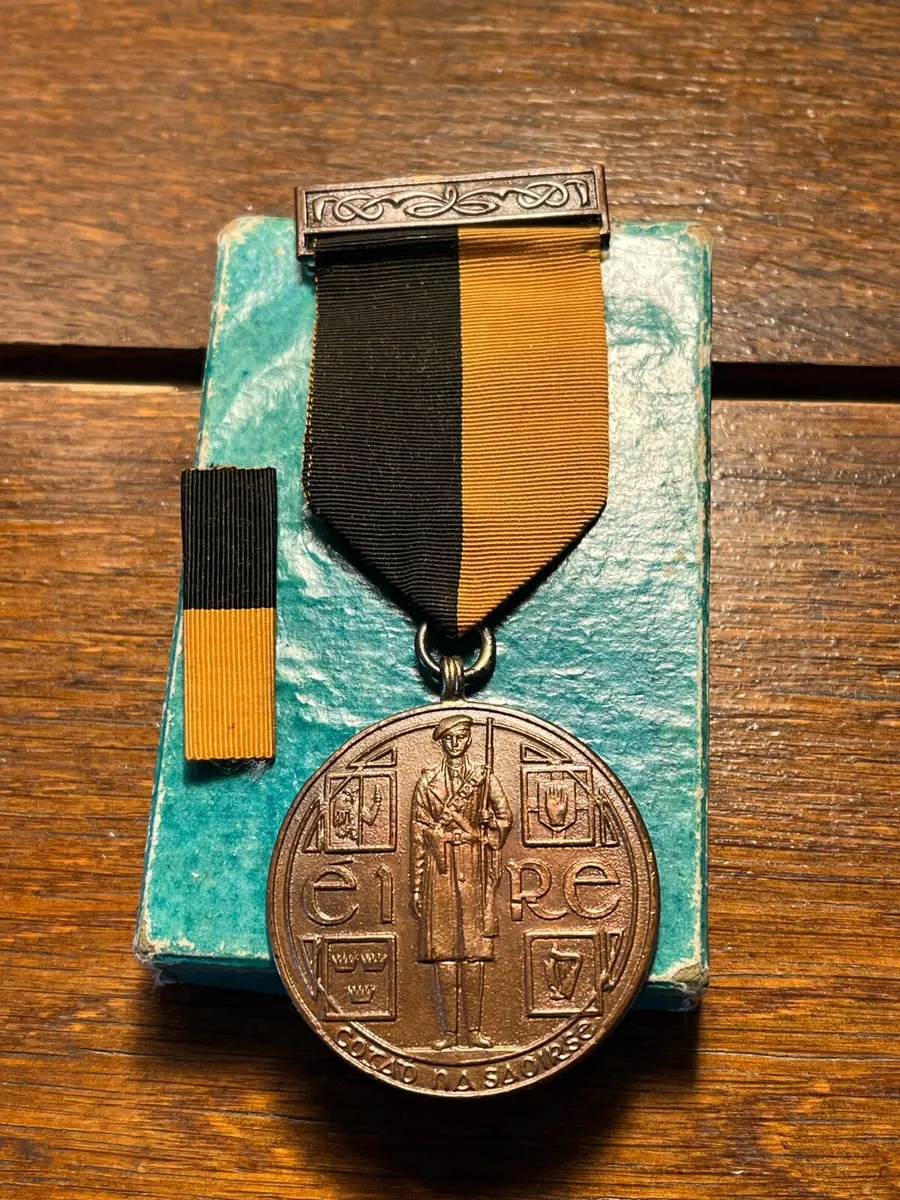 Medal - Image 1