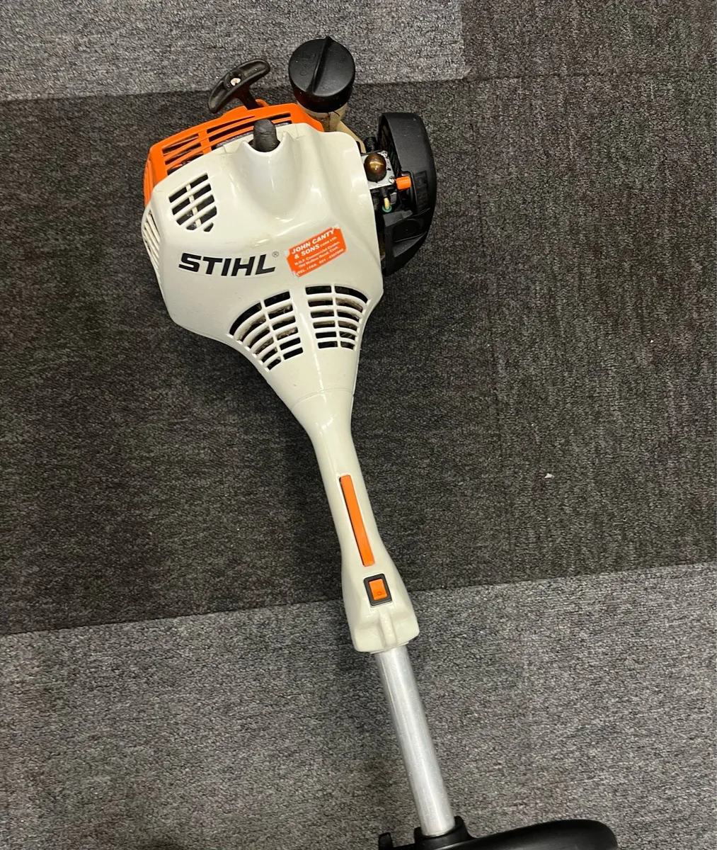 Stihl FS45C String Trimmer - Image 1