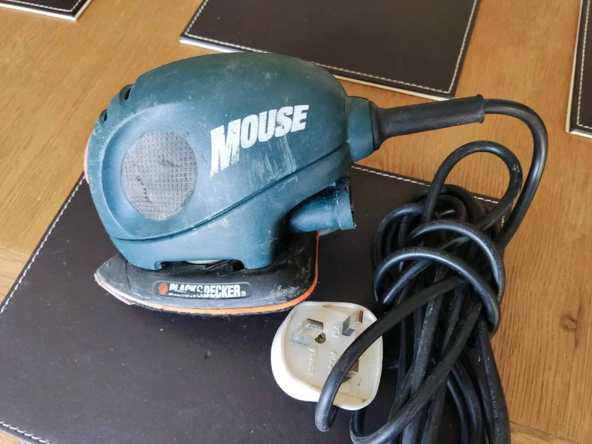 Black & Decker Sander & Corner Sander - Image 4