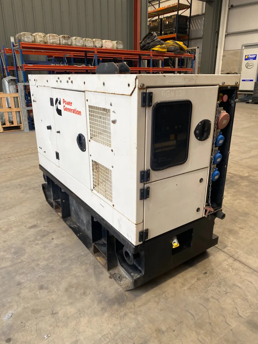2015 CUMMINS C20 D5R 20KVA 3PHASE DIESEL GENERATOR - Image 3