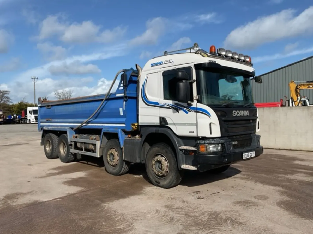2016 Scania P410 8x4 Tipper - Image 1