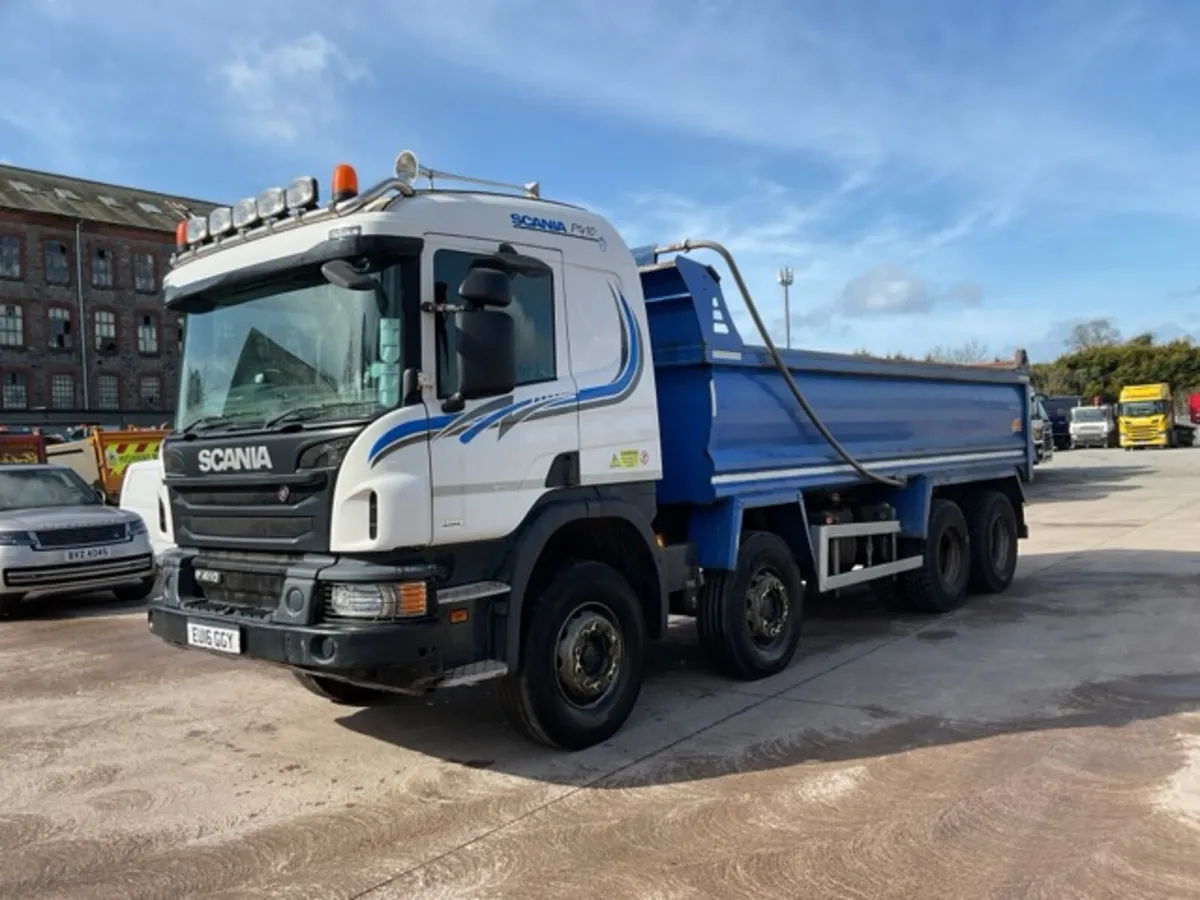 2016 Scania P410 8x4 Tipper - Image 3