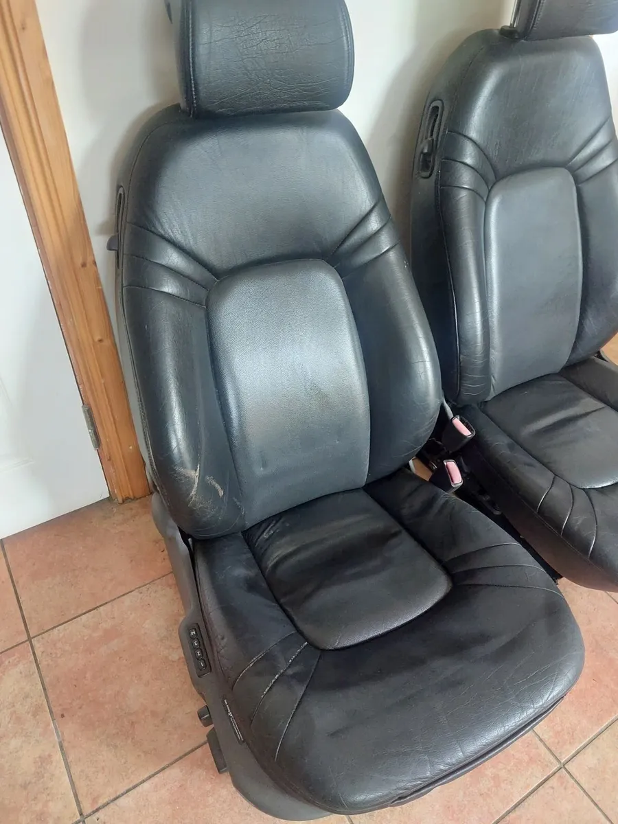 Saab 9-3 og  SE  parts - Image 1