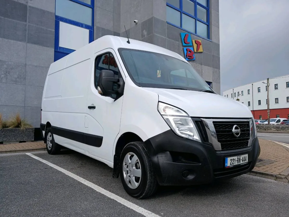 Nissan Interstar - Image 1