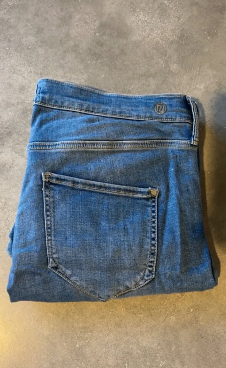 Denim jeans - Image 2