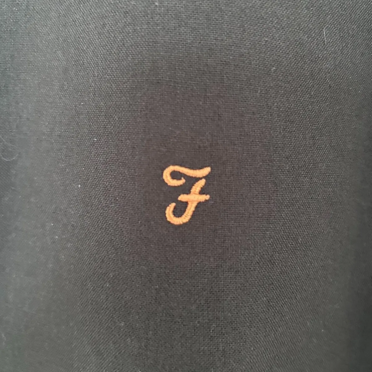 Men’s Farah Khaki/Army Green XL Slim Fit shirt NEW - Image 3