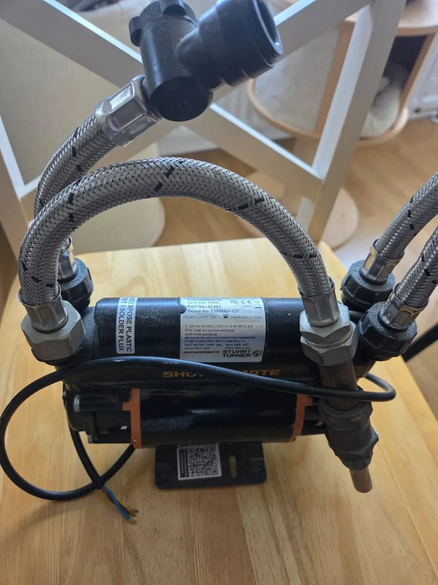 Selling Stuart Turner Showermate Pump 2.0bar - Image 3