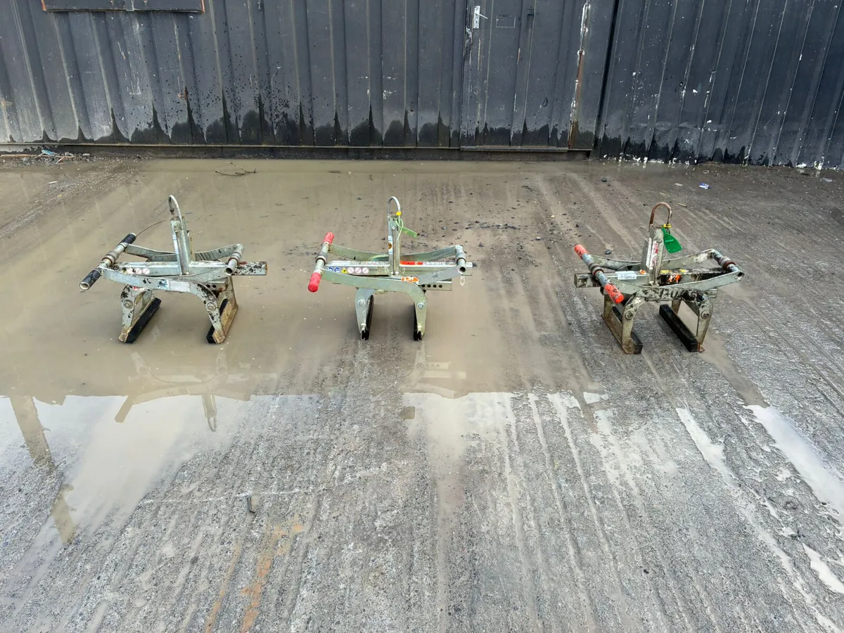 Probst Manual Curb Lifter - Image 1