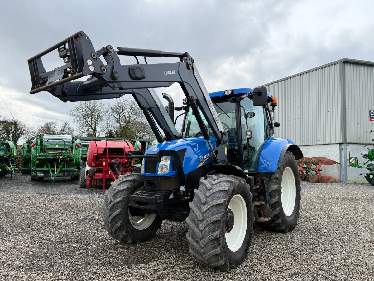 New Holland T6.140 Tractor with Loader - Image 2