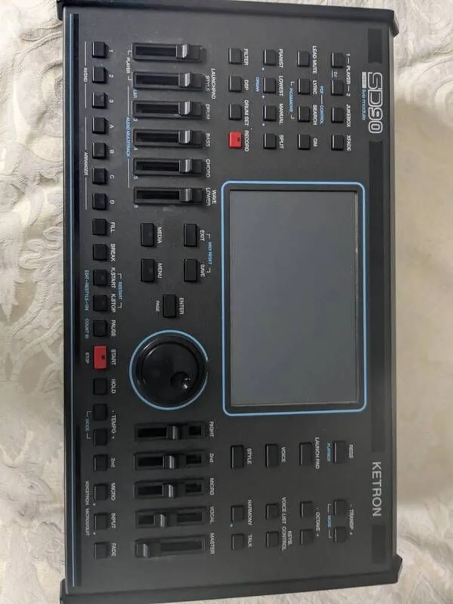 Ketron Sd 90 - Image 1