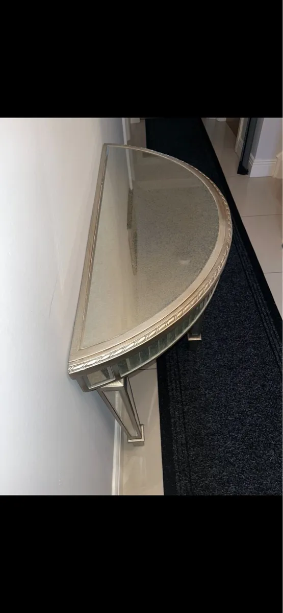 Hall Table - Image 4