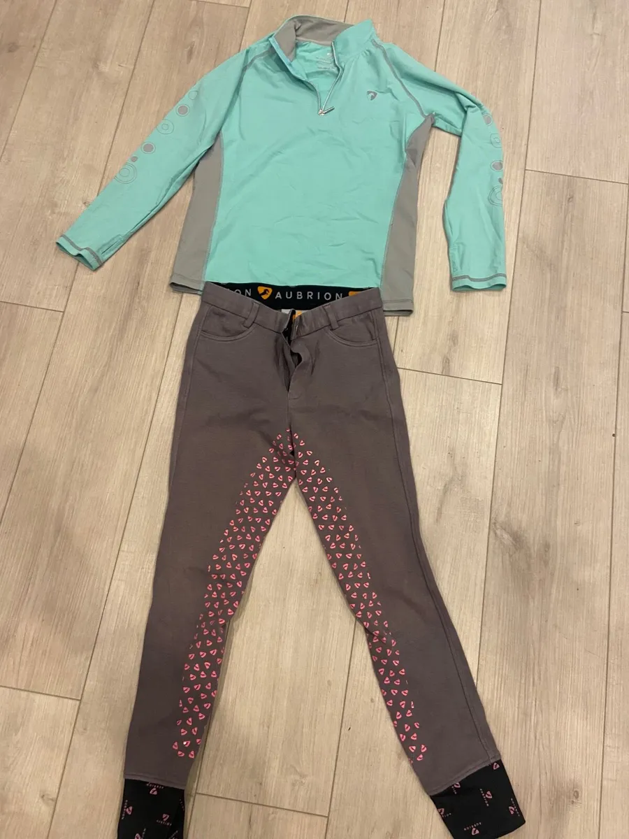 Horse Riding Items - Image 4