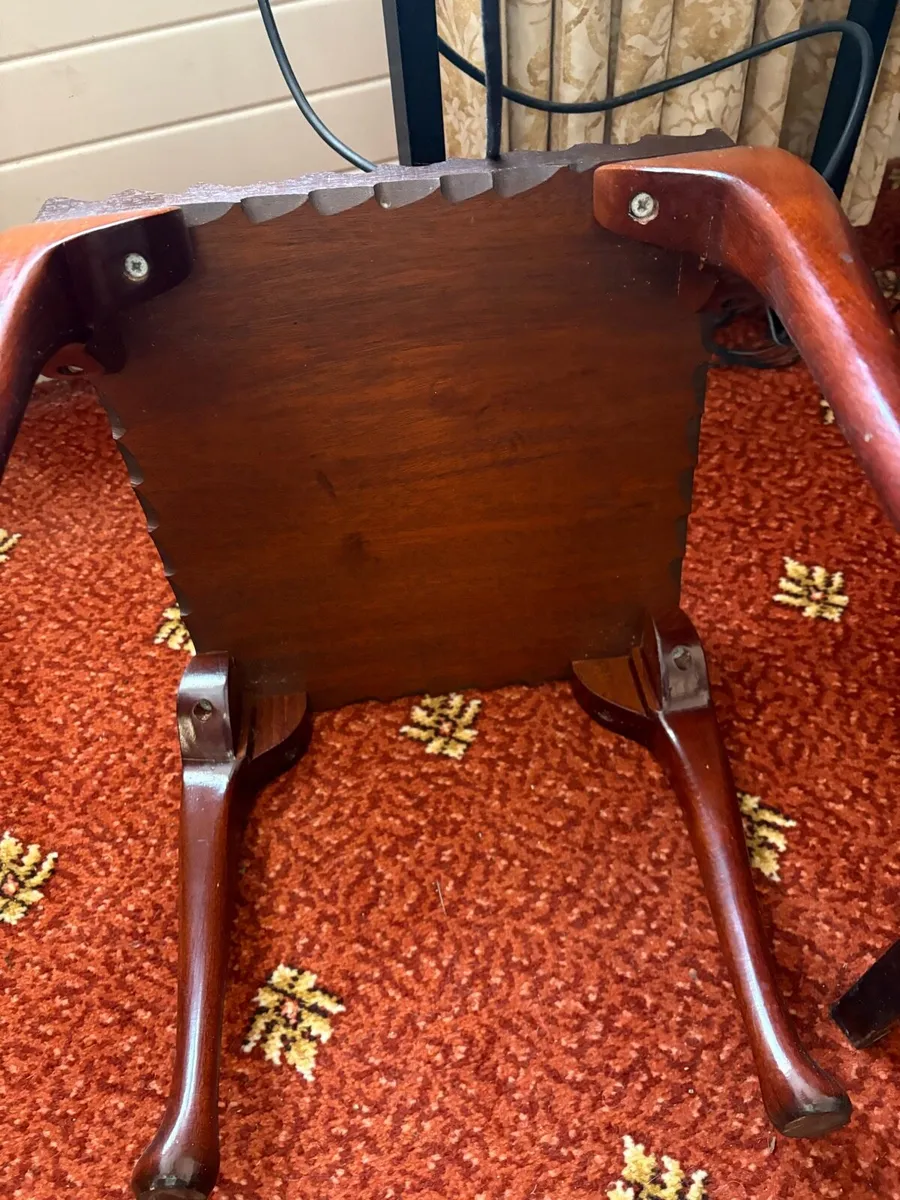 Coffee table and matching side tables - Image 2