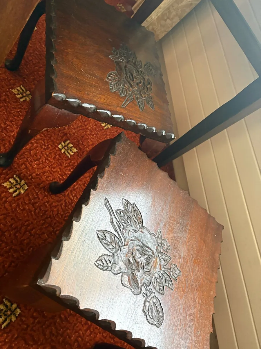 Coffee table and matching side tables - Image 3