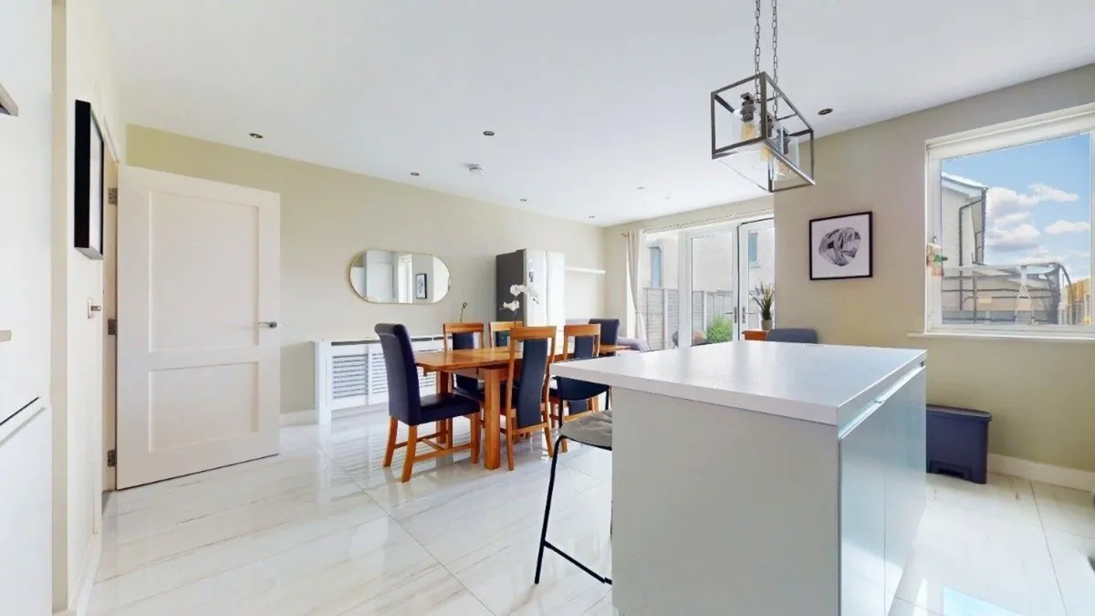 Moving sale - estate sale - furnitures &appliances - Image 2