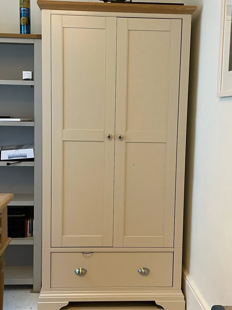 Sage & Oak furniture set - Image 1