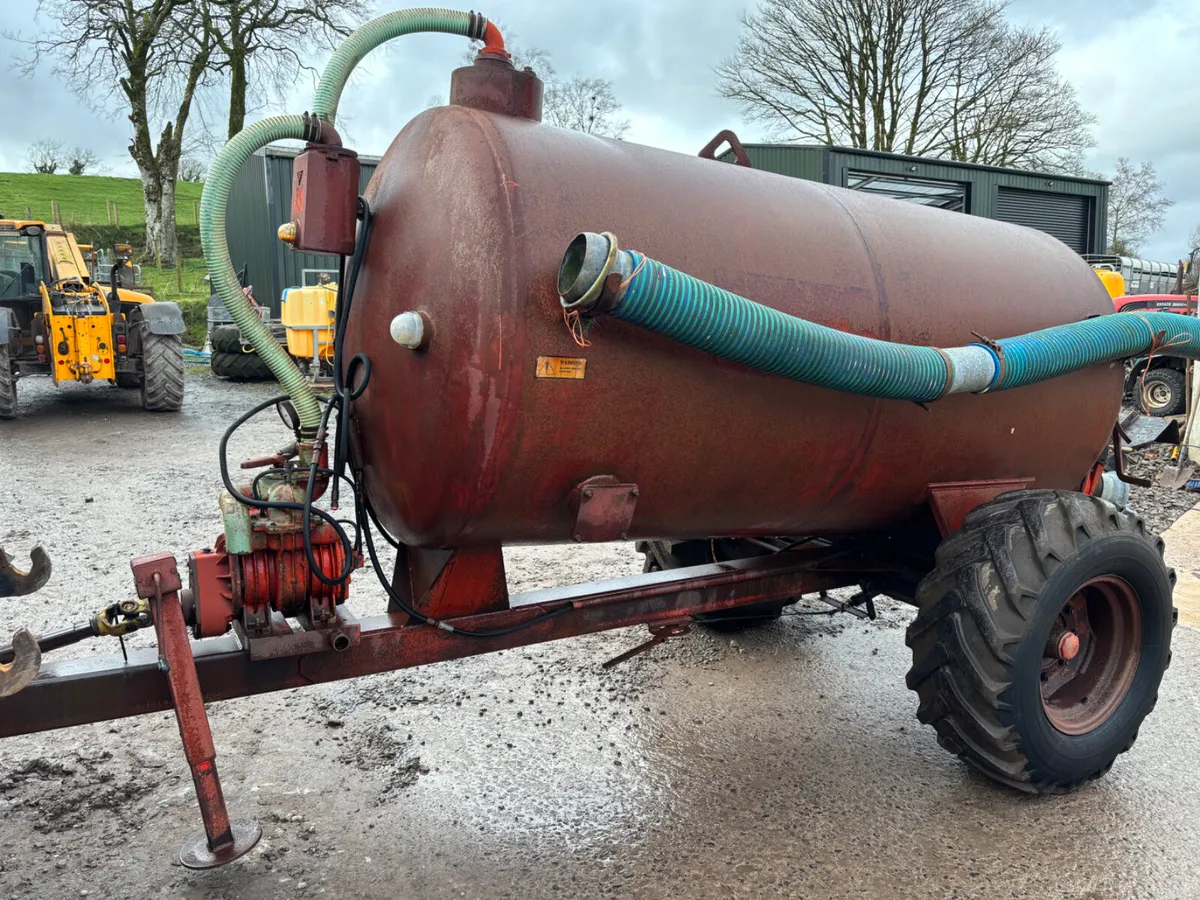 Star 850 gallon tanker - Image 1