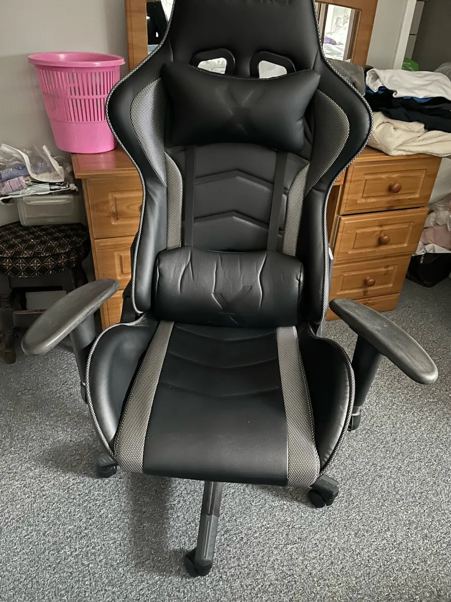 Office chair - Image 3