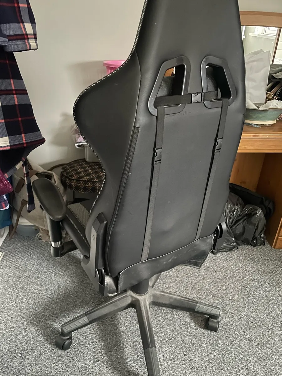 Office chair - Image 4