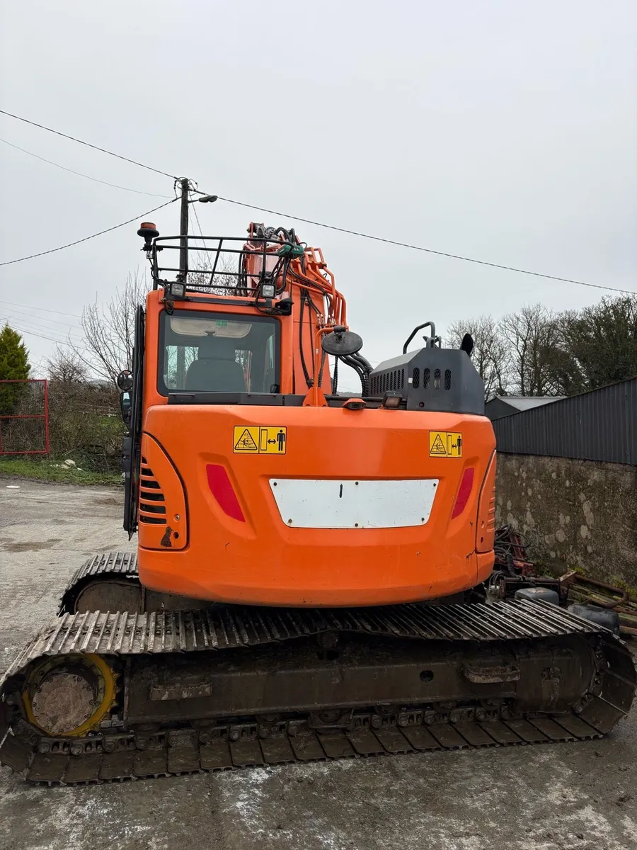 Doosan dx 140 - Image 3