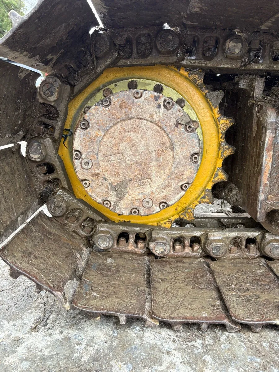 Doosan dx 140 - Image 4