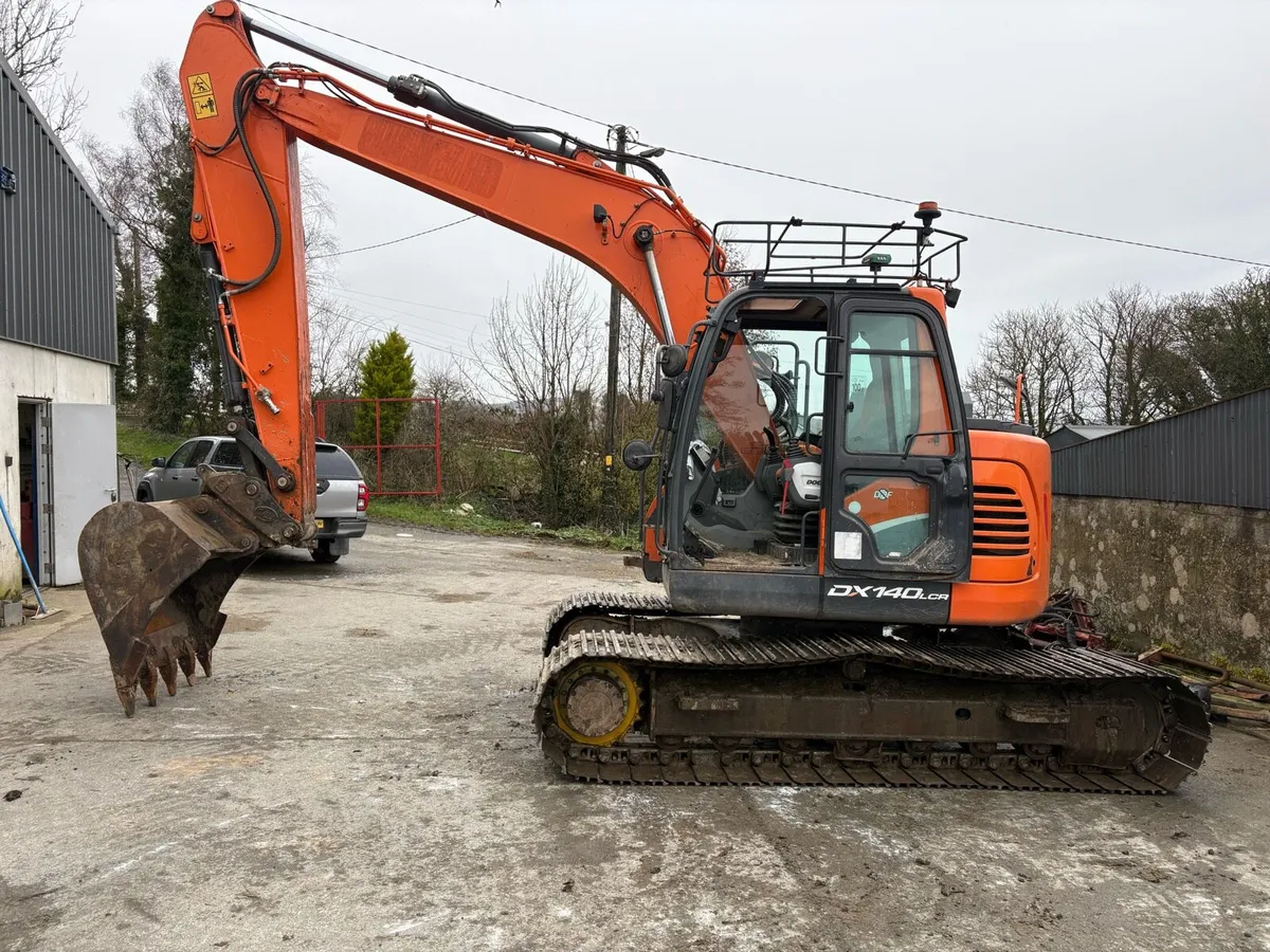Doosan dx 140 - Image 2